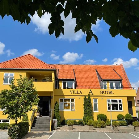 אודנזה Villa A Hotel מראה חיצוני תמונה